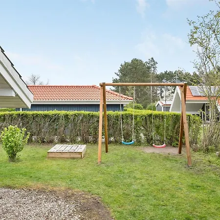 度假居 Tore - 200m From The Sea By Interhome