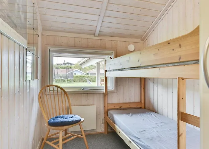 Tore - 200m From The Sea By Interhome *